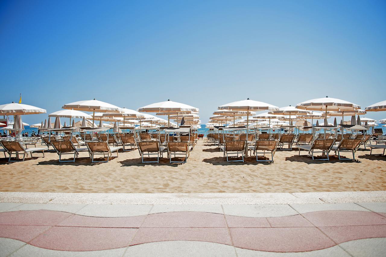 Hotel Delle Nazioni Lido di Jesolo Exterior foto